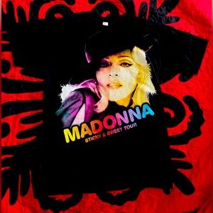 Madonna sticky and sweet tour t-shirt M